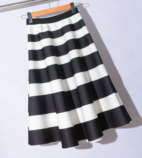 3235.ミモレ丈 ボーダー柄フレアスカート（ブラック）2019 春秋 ガーリー スポーティー お出かけ 普段使い