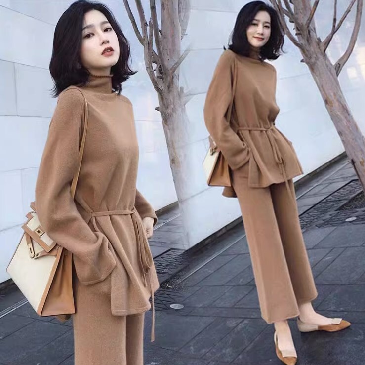 セットアップ ニットソー ワイドパンツ アンクル丈 袖あり 長袖 ハイネック ウエストマーク ウエストリボン スリット ポケット 伸縮性 ニット 上下セット 2点セット 大人可愛い きれいめ 大人