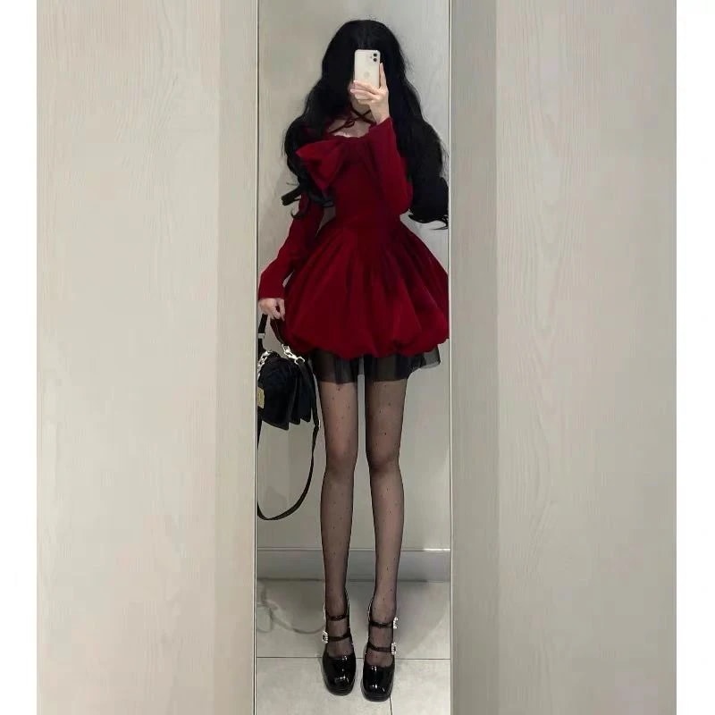 クリスマス ワンピース クリスマスウェアレッドネックベルベットドレスニッチデザイン弓ウエスト王女チュチュ秋と冬