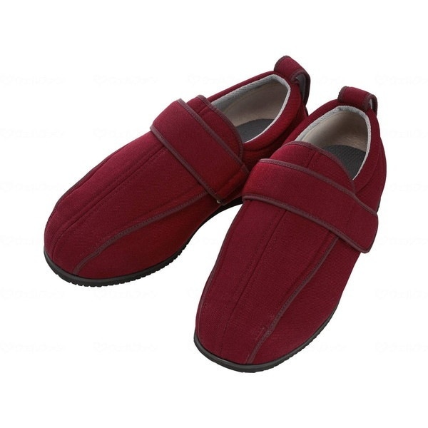 FENDI ミニ財布 エフイズ Fロゴ 三つ折り エンボスロゴ☆