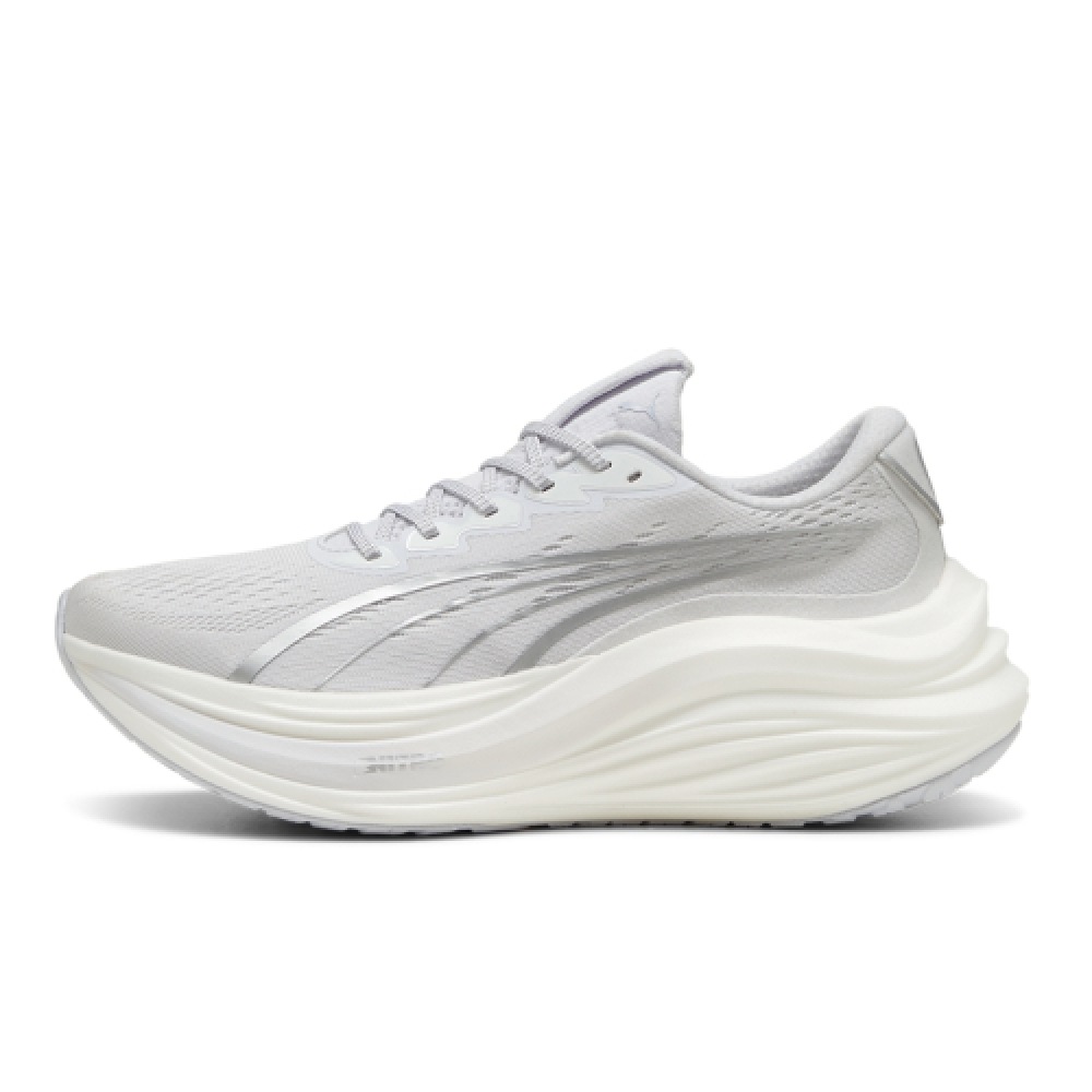 PUMA メグマックス ナイトロ W