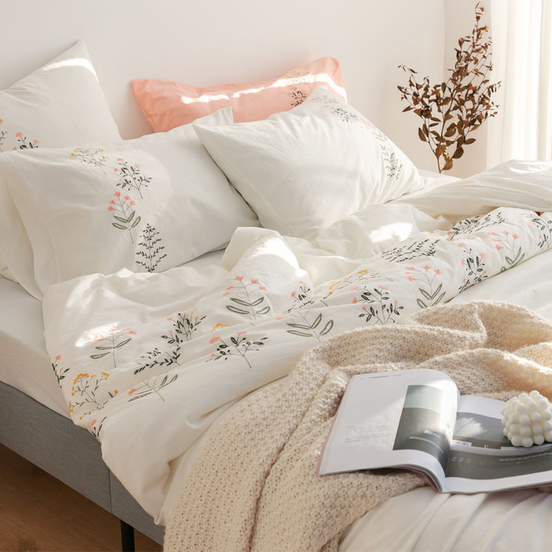 特別仕様布団カバーセット 上品 4点セット 綿100％ ふわふわ 柔らかい フラットシーツ/ボックスシーツ 寝具カバーセット掛け布団カバー ダブル ピローケース 1.5ｍ/1.8m/2.0ｍ 枕カバー 5,427円