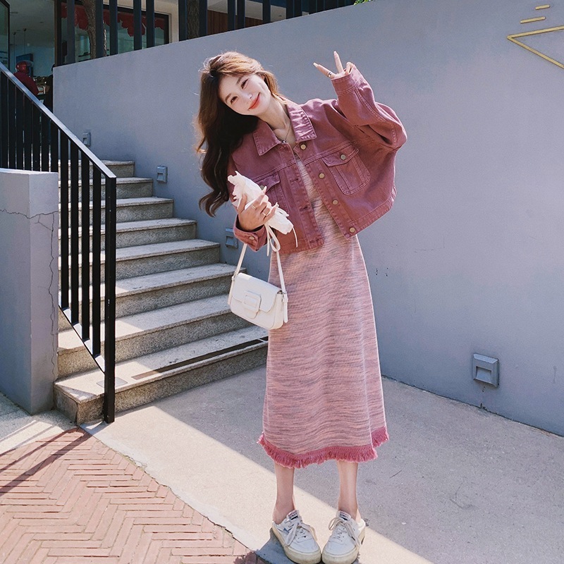 韓国はラズベリーパープルデニムジャケット女性ストライプニットホルタードレス2ピーススーツの完全なセットを着用する