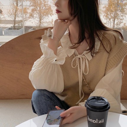 【大好評！最安値挑戦!】セットアップ ニット 個性的 長袖 ブラウス ベスト キャンディースリーブ Vネック かわいい 4,877円