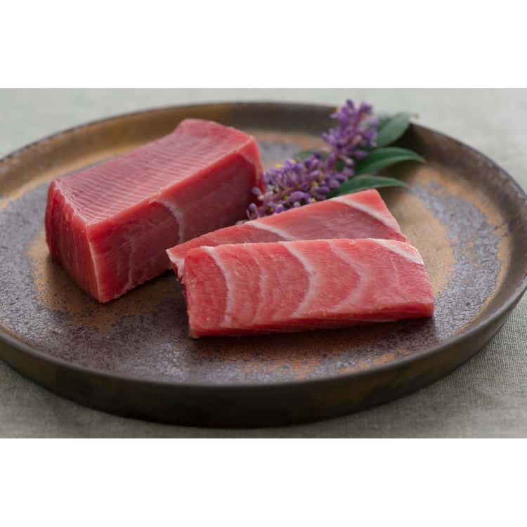 神奈川 「三浦三崎」まぐろの詰合せ A 目鉢まぐろ大トロ200g1 目鉢まぐろ中トロ200g1 目鉢まぐろ赤身200g1 離島は配送不可 2460004 お歳暮 お中元 お土産 ご進物 ギフト 贈り物