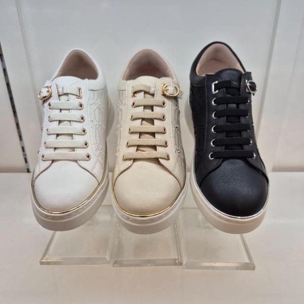 HC11 牛革 女性靴 T7K9U6M13V (44889786)