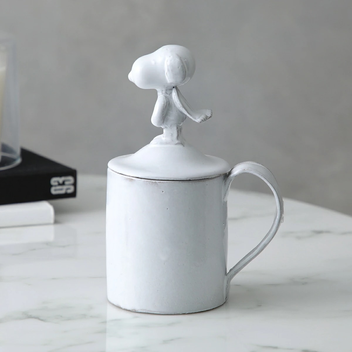 Astier de Villatte アスティエ・ド・ヴィラット マグカップ Mug With Snoopy Cover TSSSNPY1 陶器 食器 コップ スヌーピー【返品交換不可】