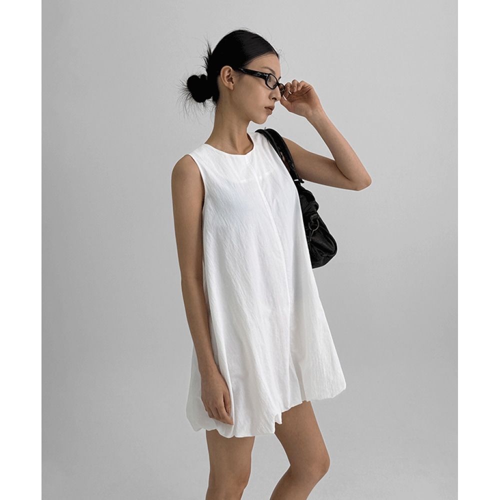 ブラックアップコバックナイロンバルーンミニドレス