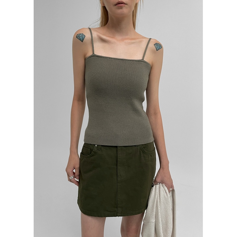 ブラックアップ [製] テンダリングスクエアネックニットナシ (キャップ付き)