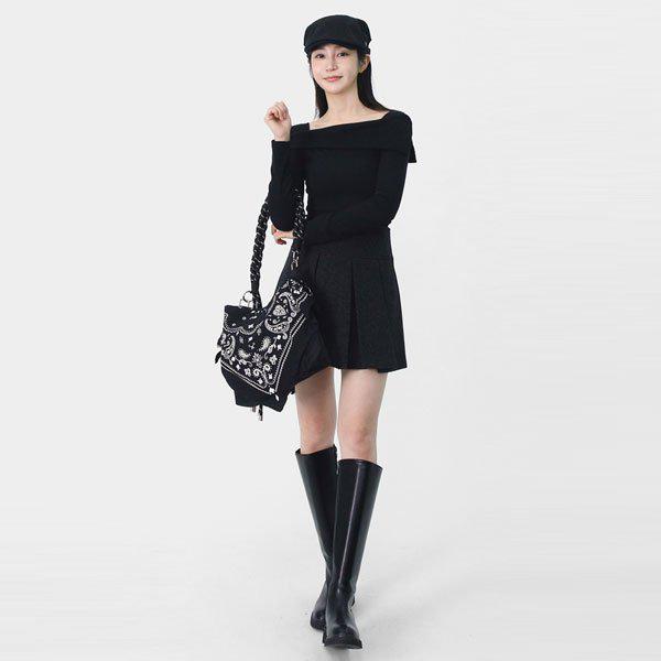 女性らしいガーリーなソフトな質感のプリーツミニスカート SRAPK001