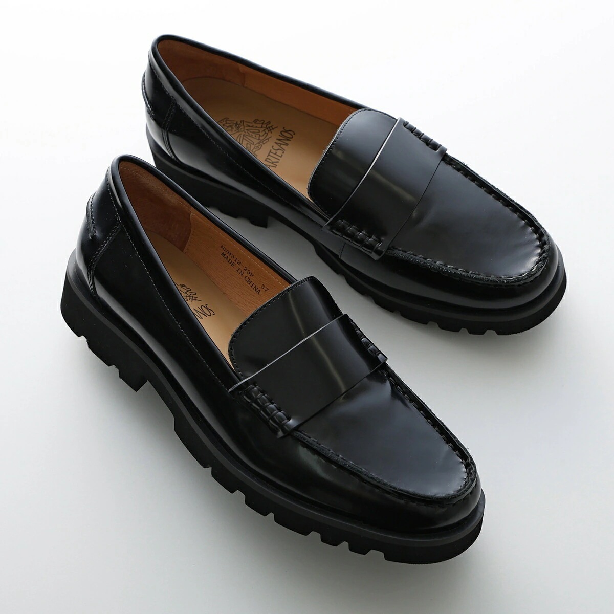 ARTESANOS アルテサノス サドルローファー NSH312-23F FLORENTIC レディース エナメル 軽量ソール ラグソール シューズ 靴 NEGRO 【ts】