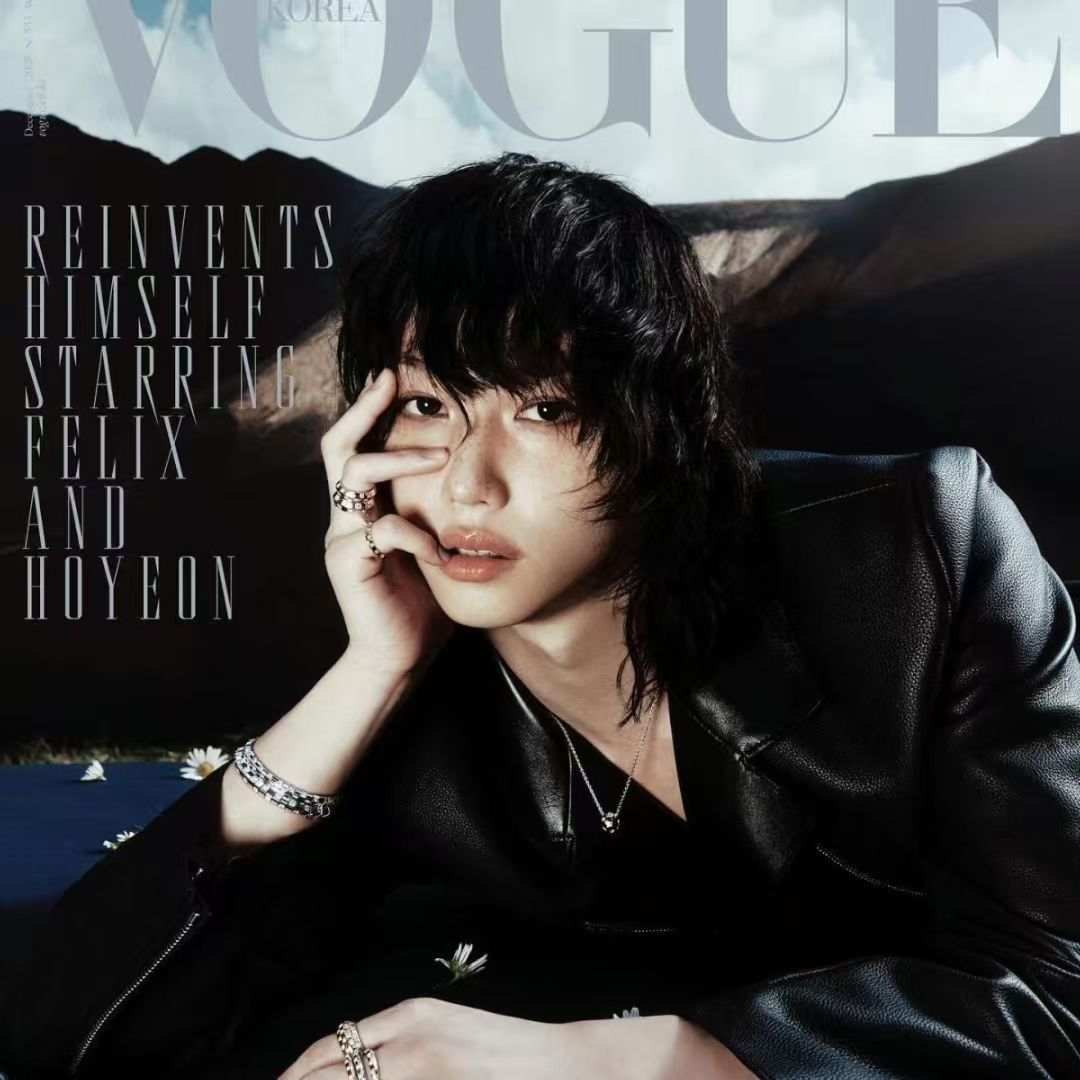 [3種SET]VOGUE KOREA 25年 12月号 表紙 Stray Kids FELIX ストレイキッズ フィリックス 雑誌 ブラックピンク リサ