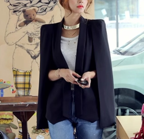 レディース ジャケット ケープ マント 袖なし ノースリーブ 襟付き スリム 細身 ストレート フォーマル フェミニン きれいめ 上品 おしゃれ かっこいい こなれ感 エレガント 主役級 存在感