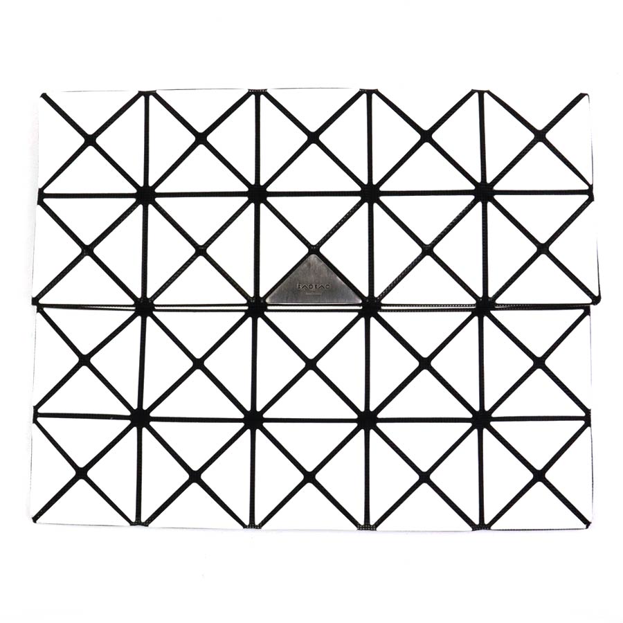 バオバオ イッセイミヤケ BAOBAO ISSEY MIYAKE クラッチバッグ PVC ホワイト ユニセックス r10085i