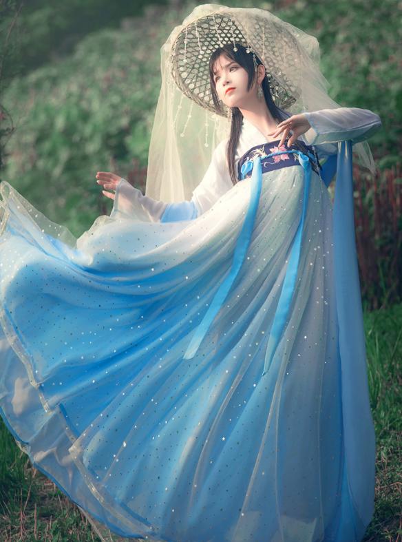 豪華な漢服　中華服　ブルーコスプレ衣装　スパンコールキラキラ漢服唐装　ショール付　華流コスプレ衣装　中国古代宮廷衣装　お姫様貴妃衣装　チャイナ風舞台ステージ衣装　配色　大き裾古典ダンス衣装