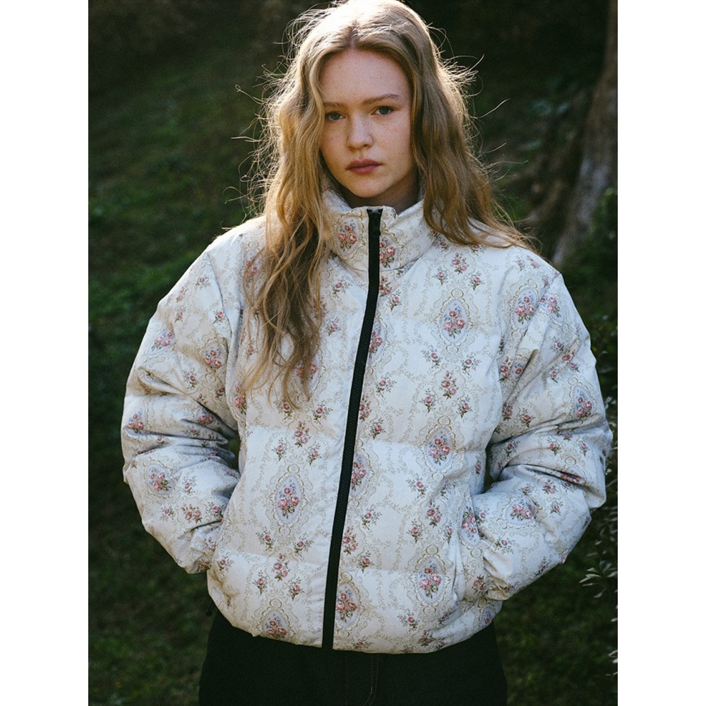 チャンスチャンスフローラルダウンパーカー