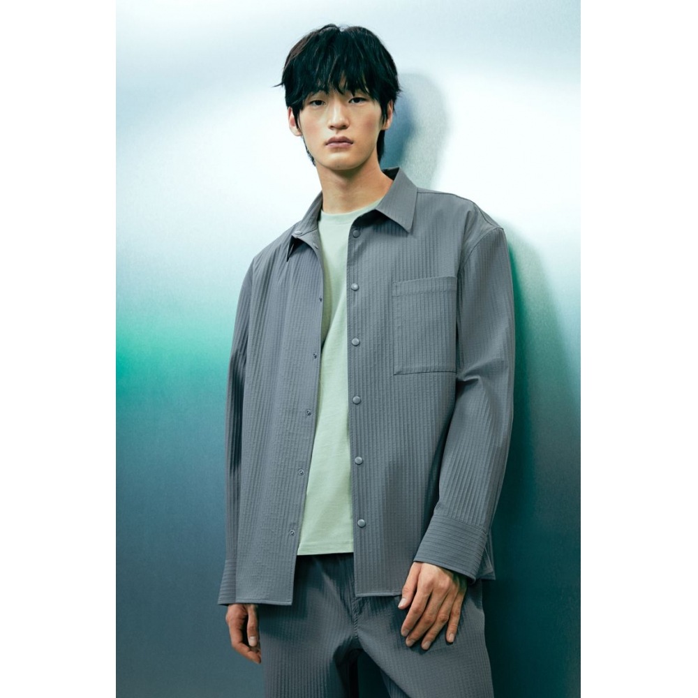 H&M ワッフルテクスチャードシャツルーズフィットダークグレー