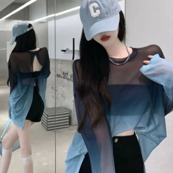 人气 新作カーディガン 氷シルクグラデーション緩いサンウェアTシャツ 新作OL 通勤 しいトップスの中空リークバックネクタイの薄いセクション 46aa1280