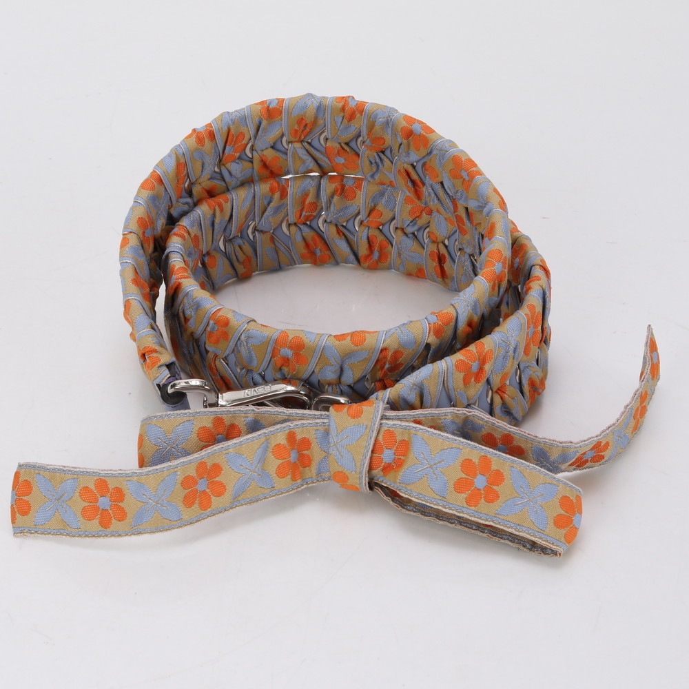 新品同様 ストラップユー リボン フラワー 花柄 バッグ 用 アクセサリー 8AV077 レザー×キャンバス ショルダーストラップ 斜め掛け レディース MMM AY11-2 中古