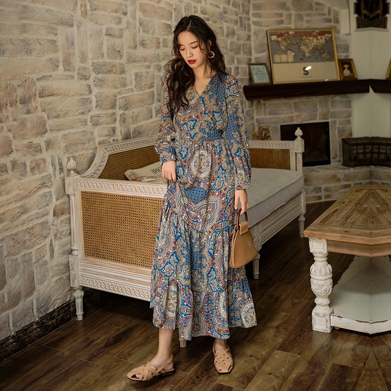 ティアード ヴィンテージ風 ボヘミアン ワンピース フレアワンピース ロング ロング丈 マキシ マキシ丈 長袖 Vネック カシュクール フレア Aライン かわいい 大人可愛い 大人 おしゃれ 5,378円