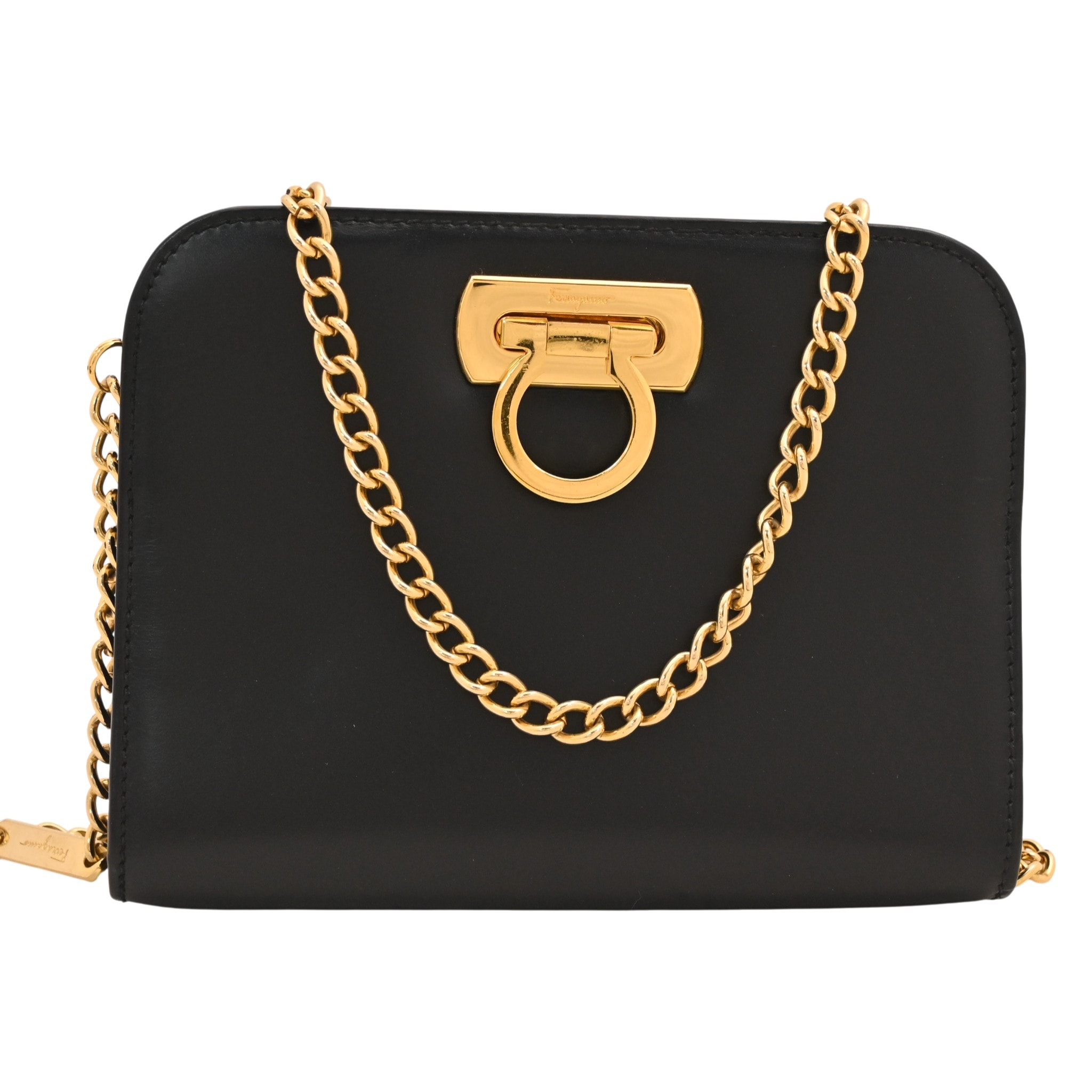 サルヴァトーレフェラガモ ガンチーニ チェーンショルダーバッグ Bランク sf4508en