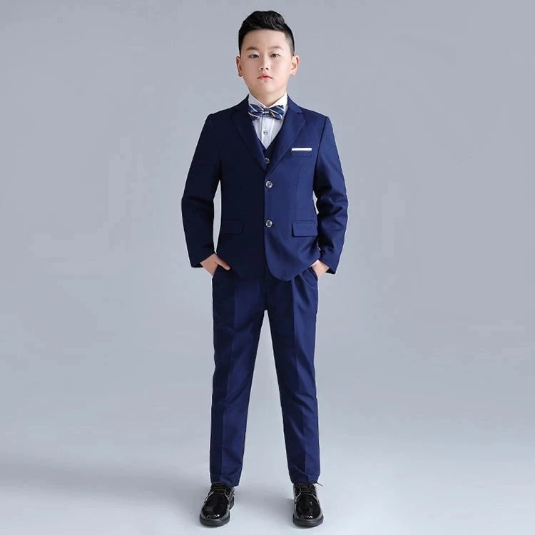 底値価格入学スーツ 4点セット 男の子 フォーマルスーツ キッズスーツ ジュニア 入学式 卒業式 130 140 150 160 170 フォーマル ジャケット ズボン シャツ 蝶ネクタイ 小学生 中