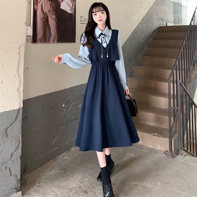 ワンピース フレア 膝下 ミディアム丈 長袖 Vネック 襟付き フレア Aライン 切り替えデザイン ドッキング ハイウエスト ネイビー 2XL 3XL 4XL きれいめ シンプル 大人 上品 個性的
