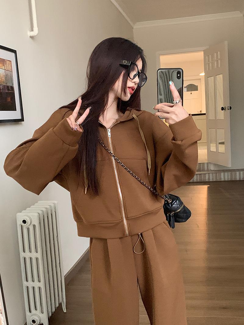 2024入荷涼しく楽ちんセットアップ2024春夏作カジュアルワイドパンツ二点セットフード付きトップスセット30%までに制限