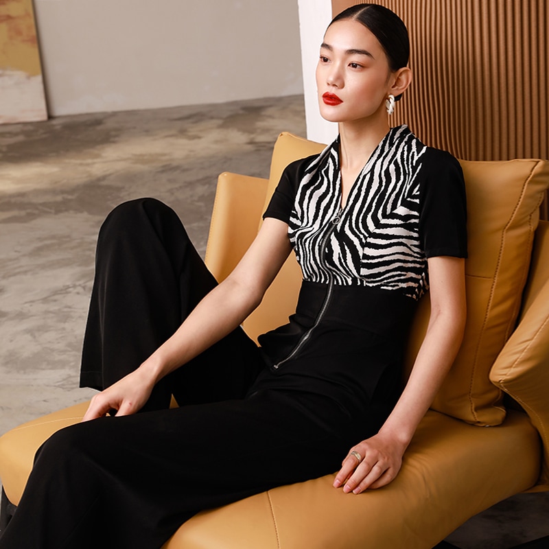 ボトムス パンツ ズボン オールインワンパンツ ロングパンツ 半袖 Vネック ハーフジップ 切り替えデザイン ハイウエスト かわいい 大人可愛い きれいめ カジュアル 上品 おしゃれ かっこい