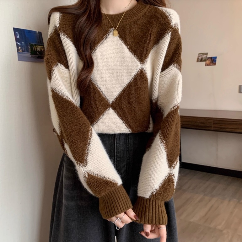 レディース トップス ニット セーター プルオーバー 長袖 萌袖 ラウンドネック ワイド 伸縮性 かわいい 大人可愛い きれいめ シンプル カジュアル 上品 おしゃれ かっこいい レトロ こなれ感