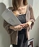 グレージュ