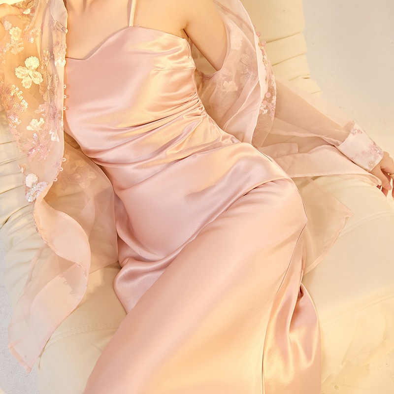 金持ちの家族の娘2025夏の新しいセレブハイエンド酢酸ドレスファッショナブルな気質サスペンダースカートlz824