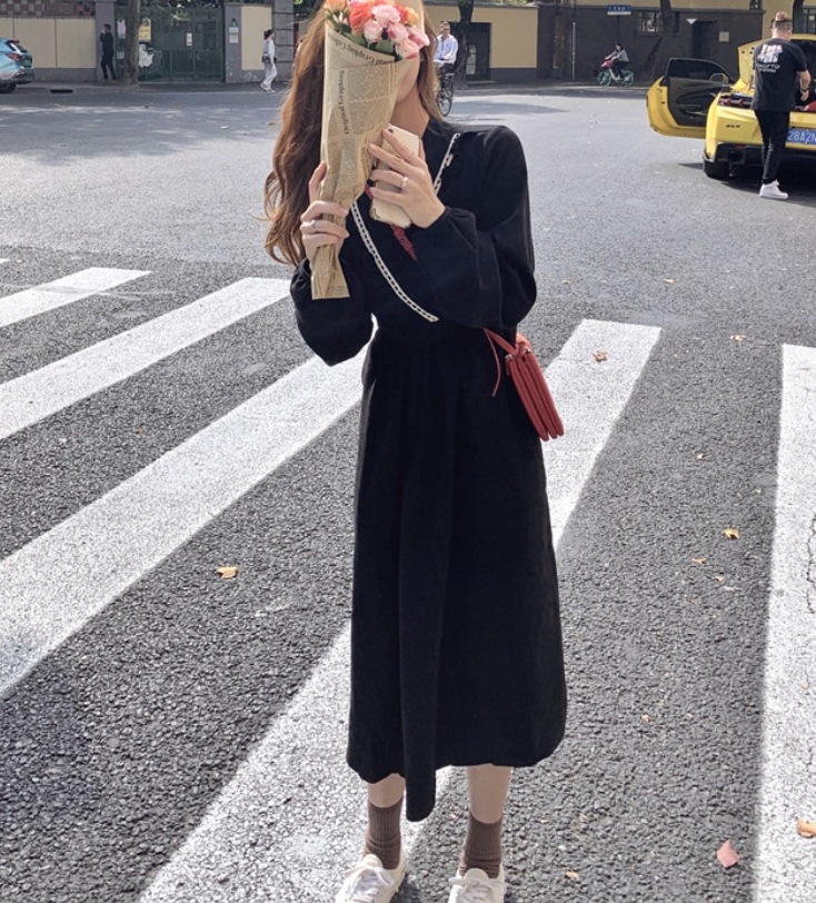 ワンピース ミモレ ミモレ丈 袖あり 長袖 パフスリーブ Vネック Aライン かわいい 大人可愛い