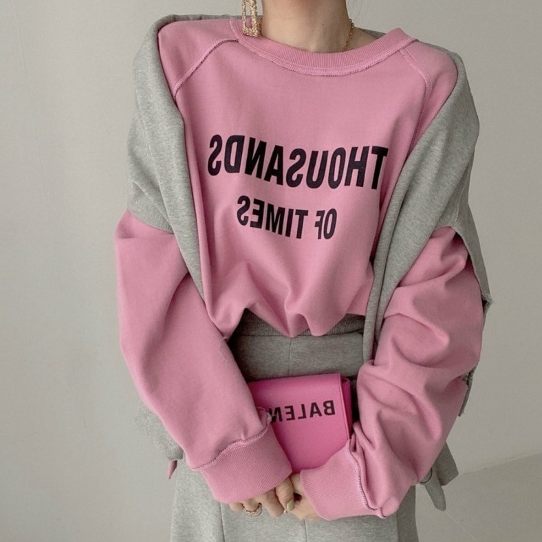 リバーシブルオーバーサイズカットソー リバーシブル長袖トップス ピンク 水色 ライトブルー 青 白 ホワイト 黒 ブラック 灰色 グレー 韓国 オルチャン レディース カレッジ風長袖トップス