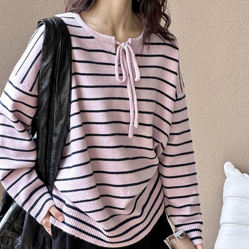 トップス セーター レディース 長袖 ラウンドネック ミディアム丈 プルオーバー かわいい 大人可愛い きれいめ シンプル 上品 おしゃれ かっこいい カジュアル こなれ感 個性的 主役級 存在感 抜