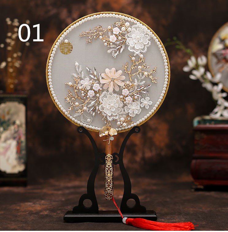 8デザイン展開　団扇　うちわ　花　舞台グッズ　華流ステージ小物　漢服唐装用扇子　劇場撮影道具　チャイナドレス用道具　華流コスプレ道具　合金扇子　中国古代古典団扇　中華風舞台道具 5,457円