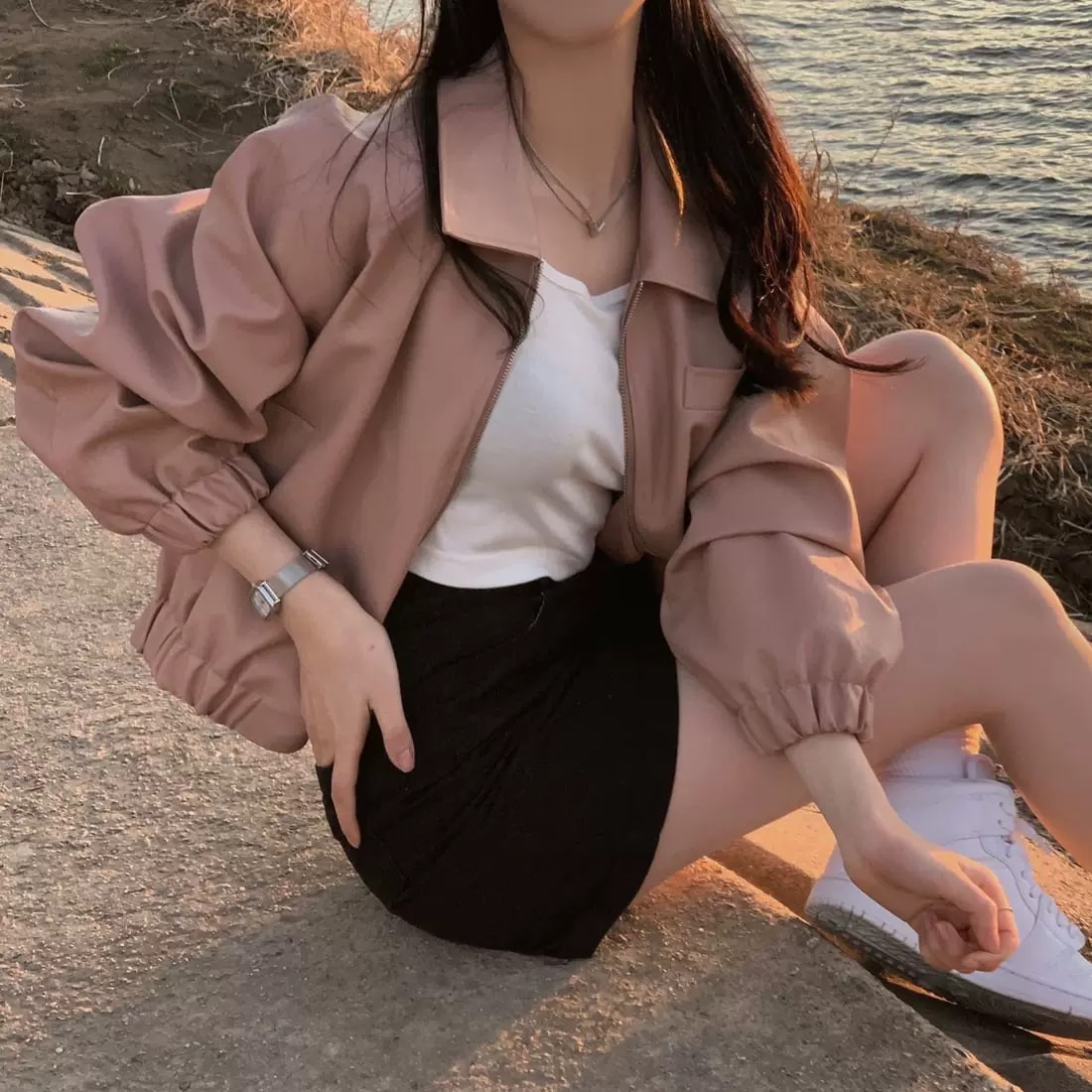 アウター ブルゾン フェイクレザー ジャケット 襟付き ジップ ショート丈 オーバーサイズ ドロップショルダー 長袖 大人可愛い シンプル 上品 お洒落 こなれ感 デイリー 普段使い