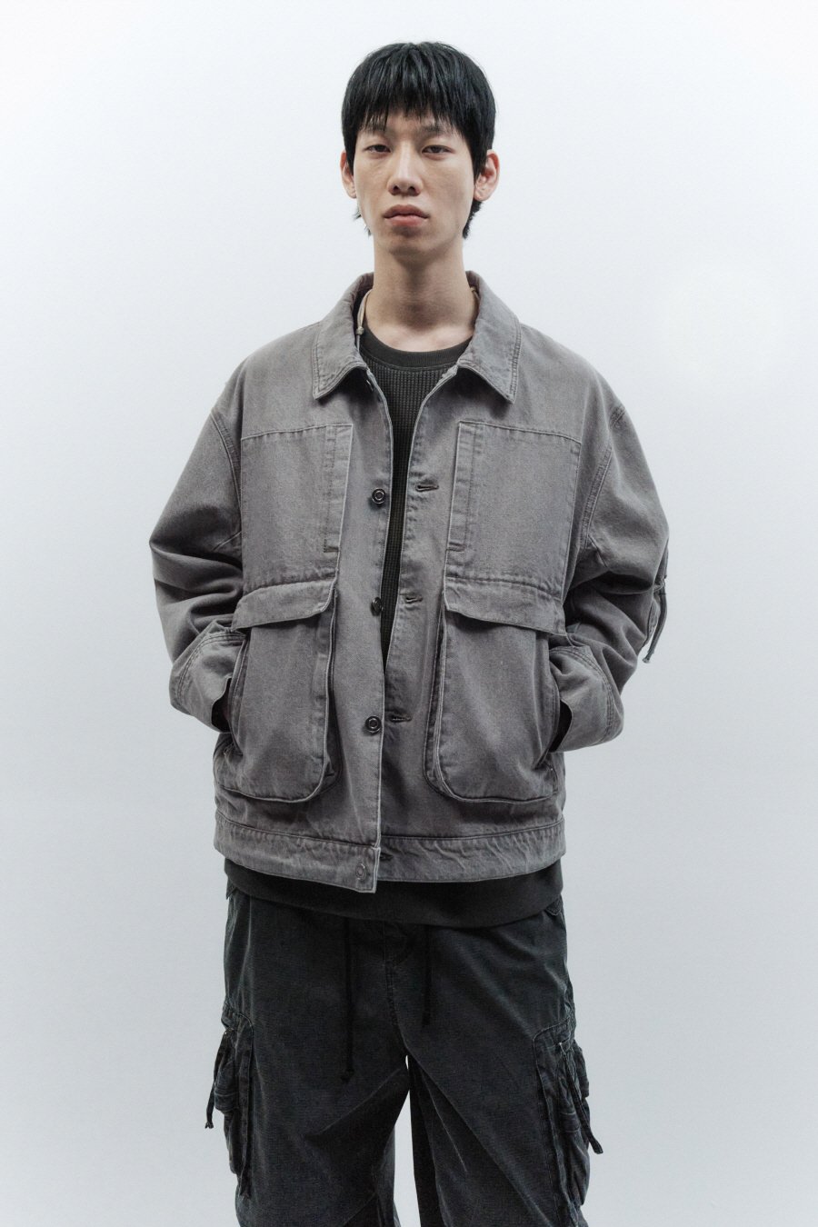 【INSILENCE】 BOXY FIT DENIM TRUECKER JACKET : SAND GREY