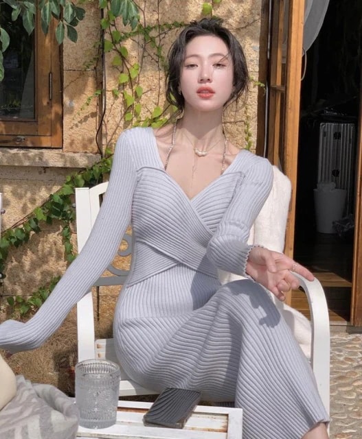 ニット ワンピース ボタン Ｖネック ニットワンピース ボディライン ドレス オルチャン レディース 秋 春 長袖 きれいめ ハイウエスト