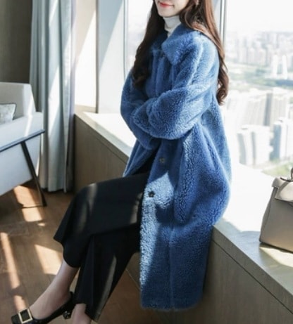 もこもこロングコート アウター ロング丈 袖あり 長袖 襟付き もこもこ ストレート 個性的 キュート ガーリー 爽やか かわいい 可愛い きれいめ シンプル カジュアル 上品 おしゃれ