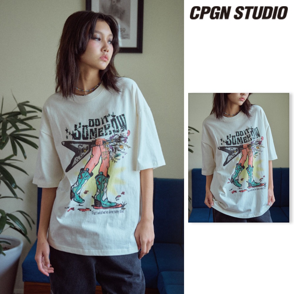 【CPGN STUDIO】 DTP SOMEHOW Short Sleeve Tee