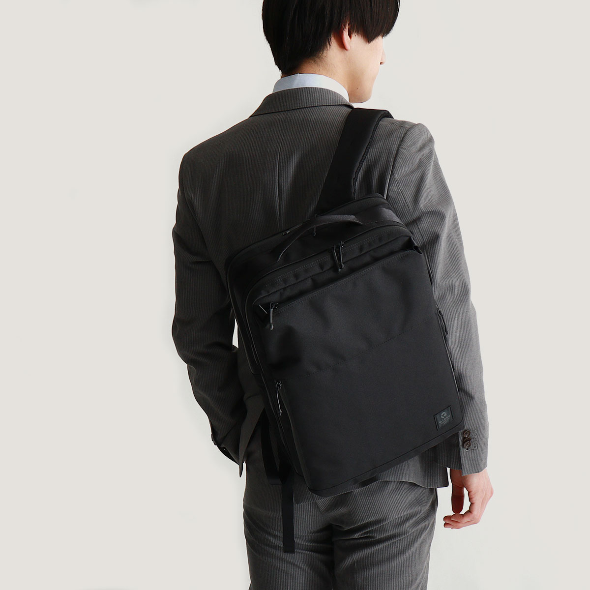 【Wpcコラボ傘付】ビジネスリュック COMMUTE コミュート BUSINESS BACKPACK B4 PC収納 日本製 B01001-01