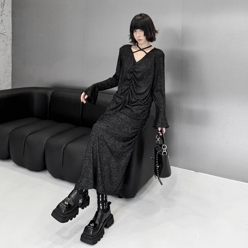 【J.Fashion】 上下セット キラキラ ベルベット シャツ＋スカート 皺Vネック おしゃれ レディース セットアップ 関連商品購入可能 メガ割