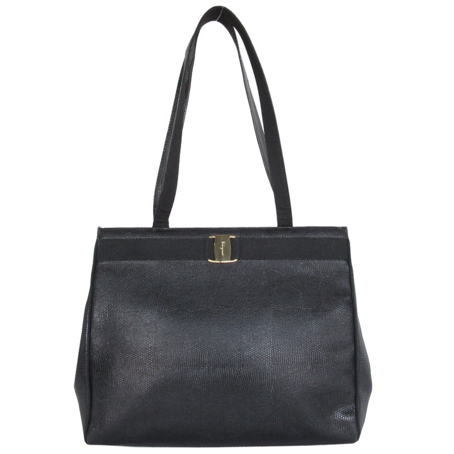 サルヴァトーレフェラガモ Salvatore Ferragamo ショルダーバッグ ヴァラ 型押しレザー ブラック ゴールド レディース s0548g