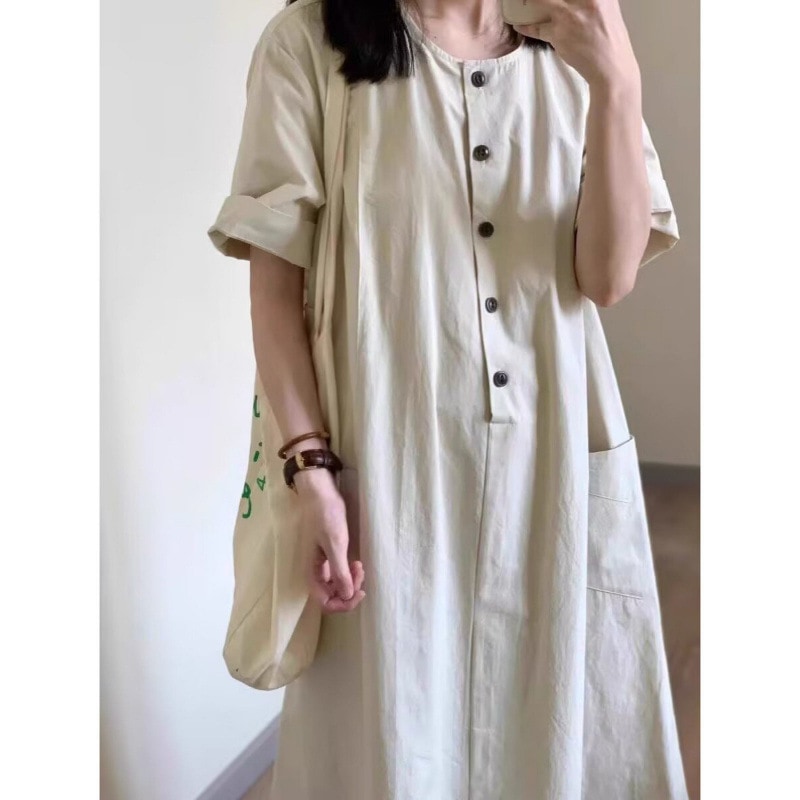 日系レトロ亜麻半袖ワンピース女性2025夏ゆるいカジュアル丸首中長綿麻シャツスカート