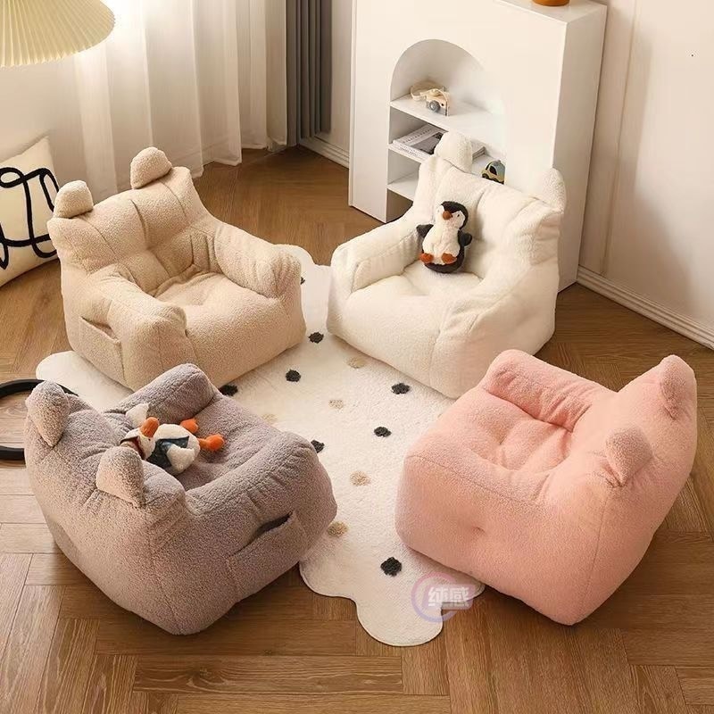 子供用ソファ怠惰な読書座席配置漫画ミニ女の子ソファ椅子座っているかわいい赤ちゃん