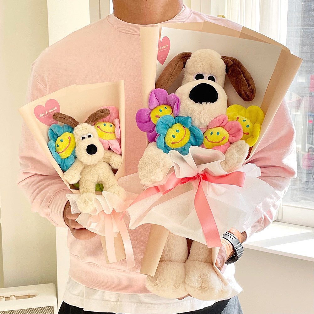 漫画人形花束中国のバレンタインデー教師の日ギフト人形花束親友ブーケ人気人気上司