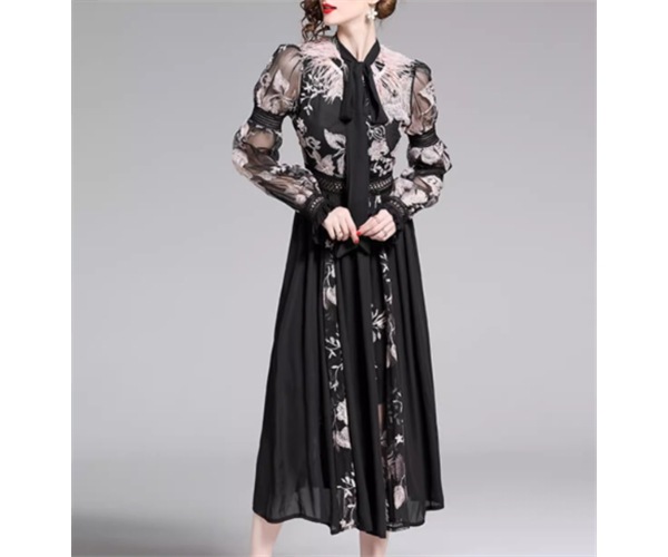 レディース プルオーバー ドレス パーティードレス ロング 長袖 ボリューム袖 ランタンスリーブ スタンドカラー りぼんタイ フレア 刺繍 フリル ウエストマーク ファスナー 切り替えデザイン