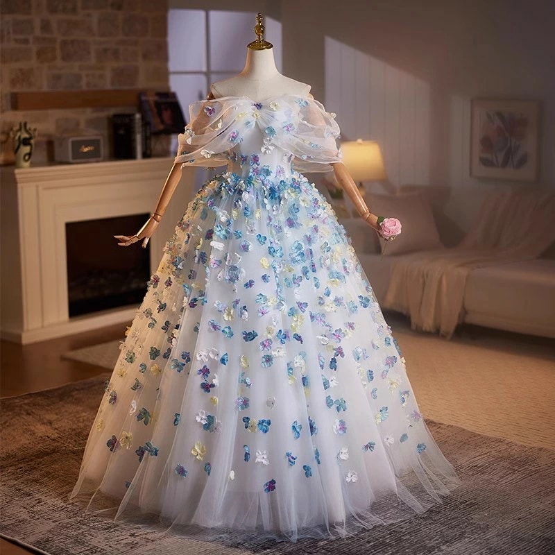 ブルー　オフショルダー パーティードレス　カラードレス　ティアードスカート 二次会ドレス フォーマルドレス二次会 前撮り ドレス ウェディングドレス 二次会 2次会 成人式 同窓会 謝恩会 大学生