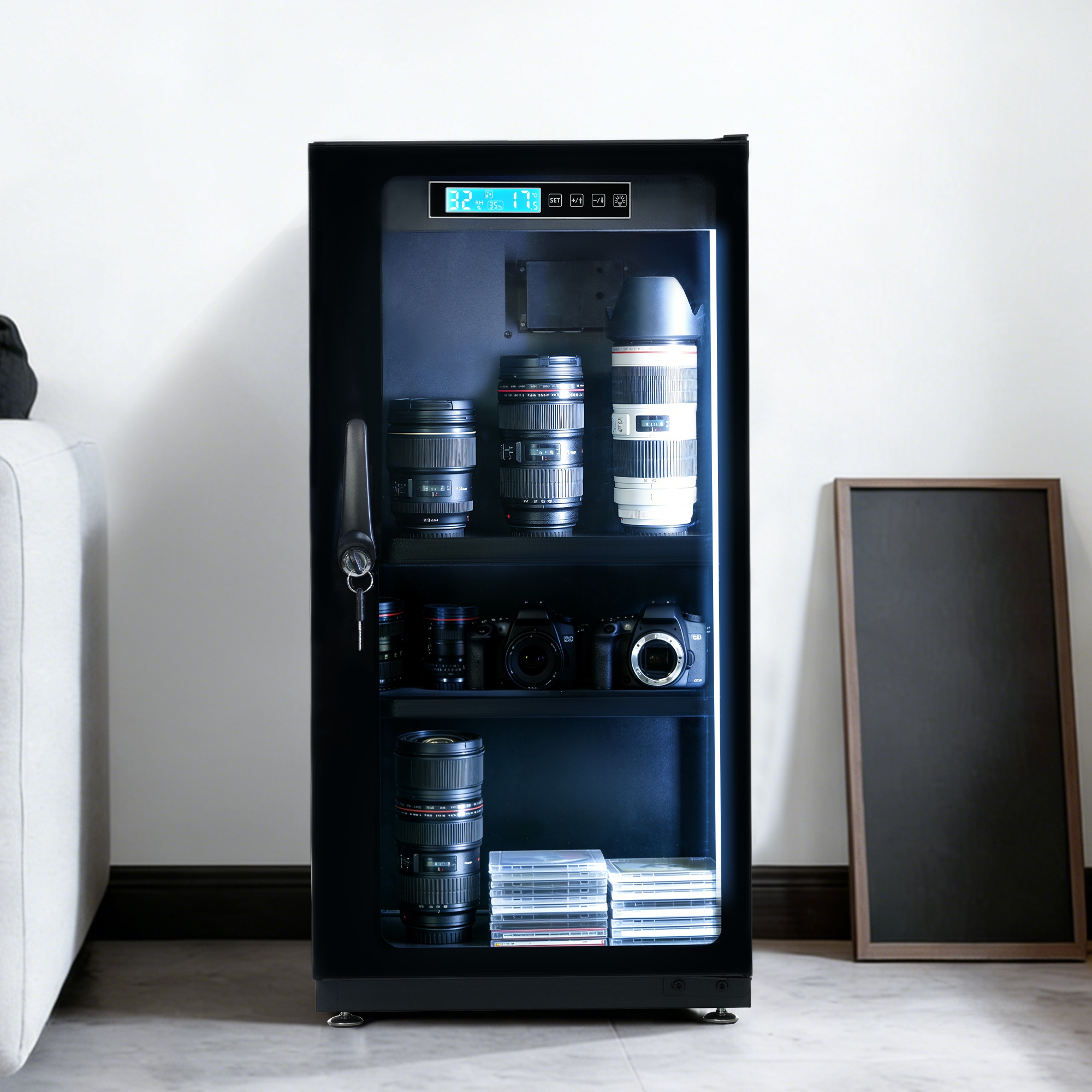 【国内発送】1055防湿庫 容量65L ブラックドライボックス 自動除湿 カビ対策 静音 鍵付き LED照明内蔵 タッチボタン ECO省エネ デジタル温度湿度表示 カメラやレンズ収納ケース 防湿ケース